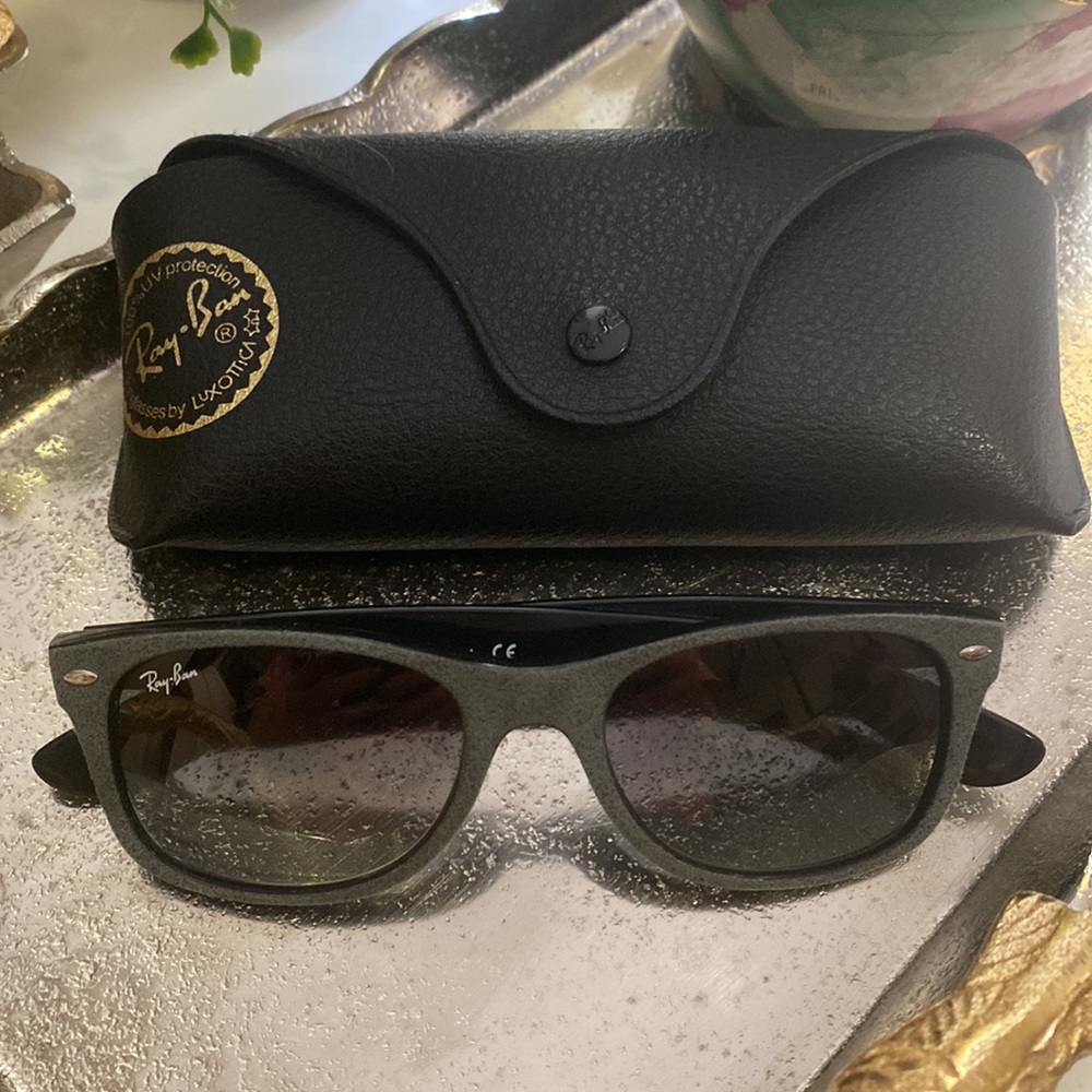 Ray-Ban Sunglasses